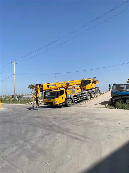 邹城市吊车作业时，可能会产生哪些额外收费项目？